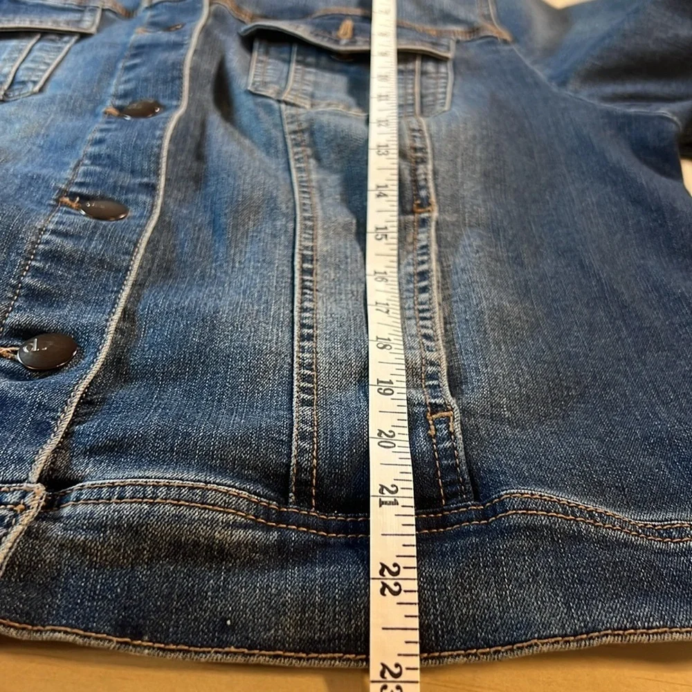 d. jeans Blue Denim Jacket washed/distressed, look Sz XL
